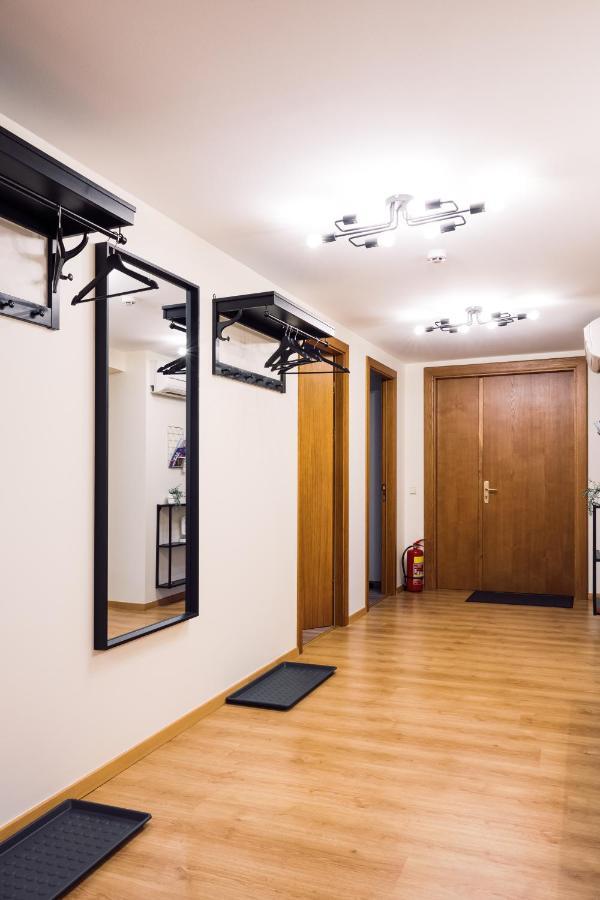 Rothko Apartment/8 Guests/4Bedrooms/Riga Old Town エクステリア 写真